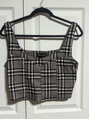 like an angel Black and White Plaid Cropped Tank Top
